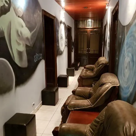 Center - Very Comfortable Private